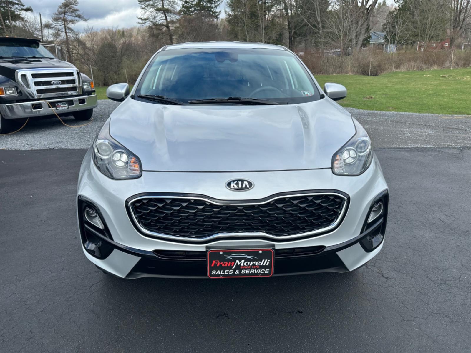 2021 Silver Kia Sportage (KNDPMCAC8M7) with an 4 engine, automatic transmission, located at 8464 Route 219, Brockway, PA, 15824, (814) 265-1330, 41.226871, -78.780518 - Like new without the new price 2021 Kia Sportage LX AWD with 4 cylinder engine, air condition, power windows and locks, factory alloys and ONLY 21700 miles! Serviced and remaining factory warranty. - Photo #21